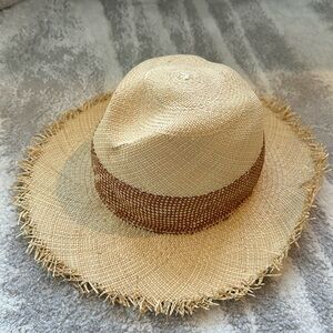 Rag and bone hat size small